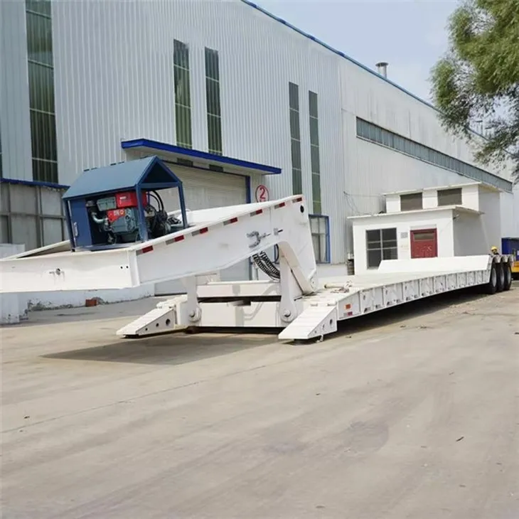 Rimorchio ribassato staccabile da 100 tonnellate a tre assi